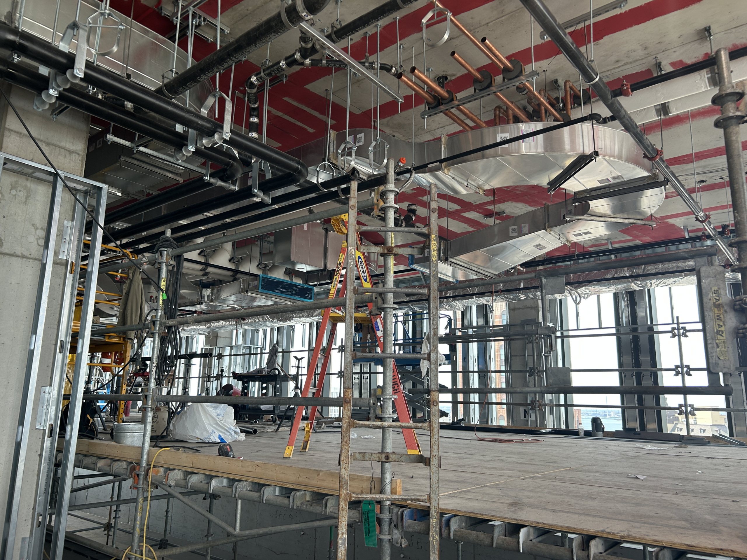 Hudson Tower scaffolding